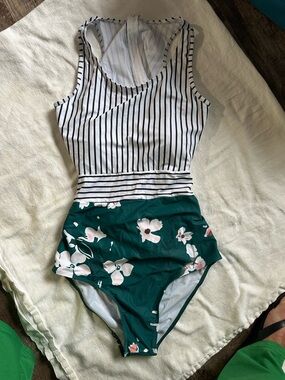 Cupshe Striped & Floral One-Piece Swimsuit in White, Black & Teal Green
